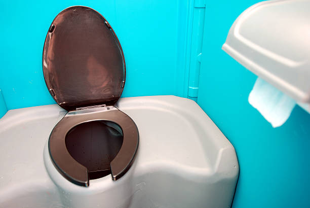 Best High-end porta potty rental  in Venice, IL